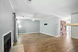 607 Green Castle Dr, Goose Creek, SC 29445 - Photo 5