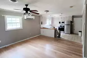 1201 Crescent St, Summerton, SC 29148 - Photo 15