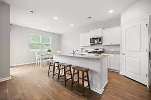 141 Sweet Cherry Ln, Summerville, SC 29486 - Photo 9