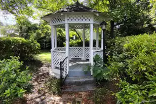 406 Thames St, Manning, SC 29102 - Photo 23