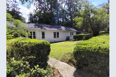 406 Thames Street, Manning, SC 29102 - Photo 17