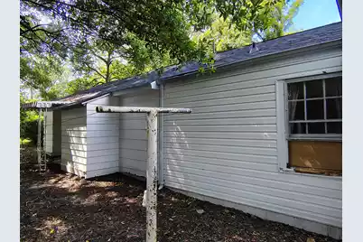 406 Thames Street, Manning, SC 29102 - Photo 13