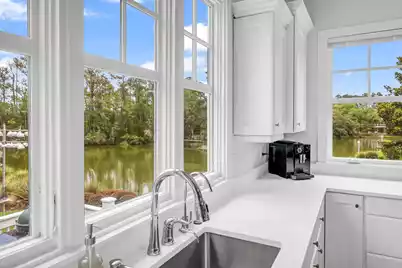 391 Evian Way, Mount Pleasant, SC 29464 - Photo 15