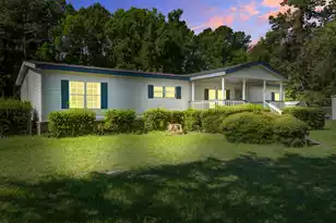 663 Barn Rd, Bonneau, SC 29431 - Photo 1