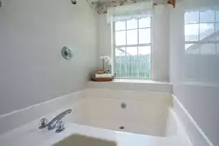 207 Apache Dr, Summerville, SC 29483 - Photo 17