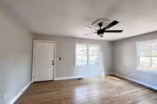 114 Madison St, Walterboro, SC 29488 - Photo 5