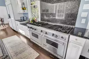 208 Sumter Ave, Summerville, SC 29483 - Photo 43