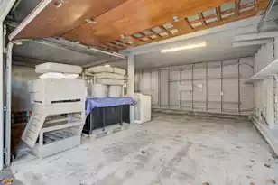 208 Sumter Ave, Summerville, SC 29483 - Photo 185