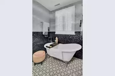 208 Sumter Avenue, Summerville, SC 29483 - Photo 75