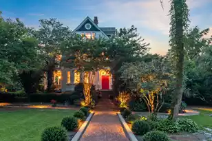 208 Sumter Ave, Summerville, SC 29483 - Photo 5