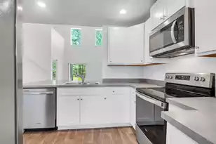 715 Hilchot Dr, Summerville, SC 29486 - Photo 7