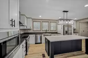 319 Hickory Nut Wy, Cross, SC 29436 - Photo 11