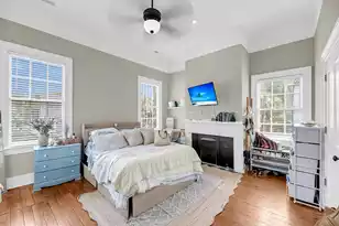 68 Vanderhorst St, Charleston, SC 29403 - Photo 17