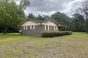 379 Chestnut Rd, Walterboro, SC 29488 - Photo 7