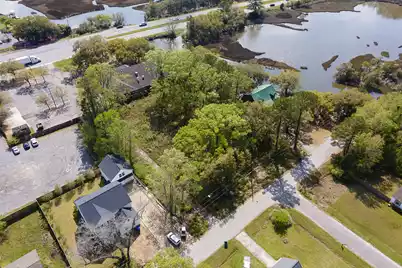 2553 Etiwan Avenue, Charleston, SC 29414 - Photo 9