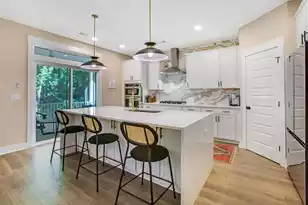 2663 Rifle Range Rd, Mount Pleasant, SC 29466 - Photo 9