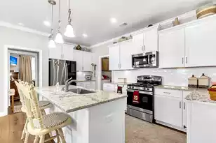 562 Dunswell Dr, Summerville, SC 29486 - Photo 3