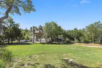 314 Commonwealth Road, Mount Pleasant, SC 29466 - Photo 13