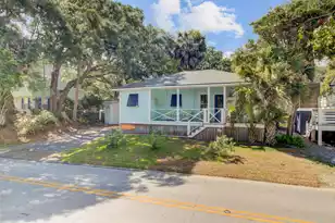 504 Cooper Ave E, Folly Beach, SC 29439 - Photo 3