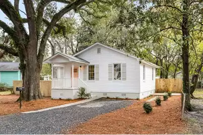2651 Poplin Avenue, North Charleston, SC 29405 - Photo 1