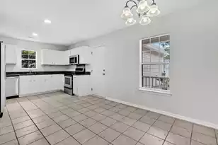 5134 Thornton Dr, Summerville, SC 29485 - Photo 11