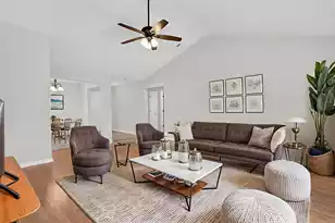 5134 Thornton Dr, Summerville, SC 29485 - Photo 5