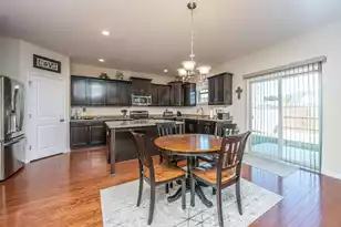 551 Rosings Dr, Summerville, SC 29486 - Photo 17