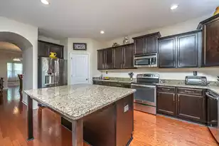 551 Rosings Dr, Summerville, SC 29486 - Photo 19