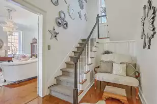 11 George St, Charleston, SC 29401 - Photo 7