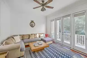 11 George St, Charleston, SC 29401 - Photo 17