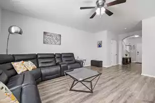 990 Augustine Ct, Summerville, SC 29483 - Photo 5