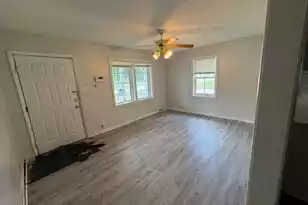 135 Wells Cir, Saint Stephen, SC 29479 - Photo 7