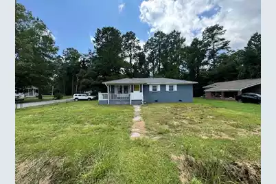 135 Wells Circle, Saint Stephen, SC 29479 - Photo 3