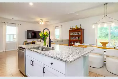 541 Spanish Wells Road, Summerville, SC 29486 - Photo 17