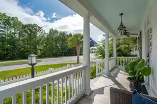 3381 Stockdale St, Mount Pleasant, SC 29466 - Photo 5