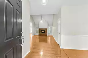 697 Hamlet Cir, Goose Creek, SC 29445 - Photo 5