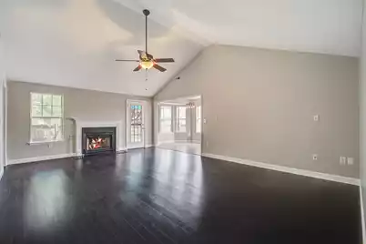 8357 Waltham Road, North Charleston, SC 29406 - Photo 5