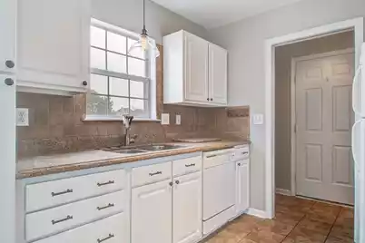 8357 Waltham Road, North Charleston, SC 29406 - Photo 11
