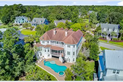 2196 Beckenham Drive, Mount Pleasant, SC 29466 - Photo 9