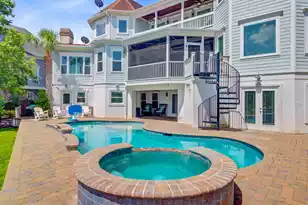 2196 Beckenham Dr, Mount Pleasant, SC 29466 - Photo 13