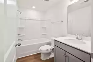 4633 Forest Hills Dr, North Charleston, SC 29418 - Photo 19