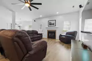 207 Curico Ln, Summerville, SC 29483 - Photo 9