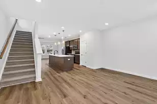 4633 Forest Hills Dr, North Charleston, SC 29418 - Photo 9