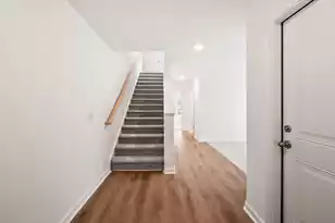 4633 Forest Hills Dr, North Charleston, SC 29418 - Photo 5