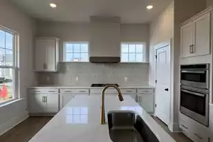 527 Ivy Grn Ln, Summerville, SC 29486 - Photo 11