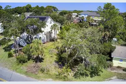 208 Indian Avenue W, Folly Beach, SC 29439 - Photo 11