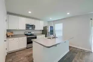 522 Shady Maple St, Moncks Corner, SC 29461 - Photo 9