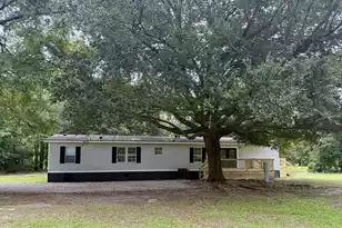 713 Broughton Rd, Moncks Corner, SC 29461 - Photo 9