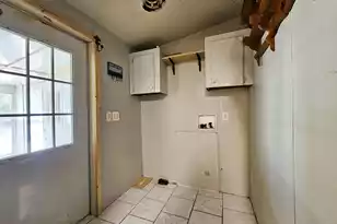 1075 Mockingbird Ln, Manning, SC 29102 - Photo 15