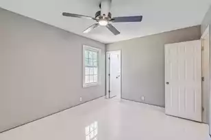 1152 Bradford Ave, Charleston, SC 29412 - Photo 19